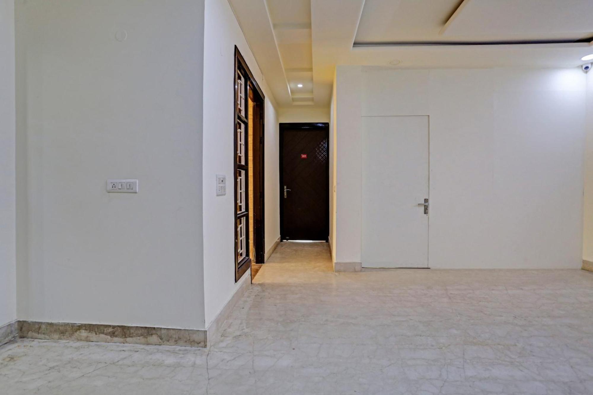 Hotel O Golden Key Inn Punjabi Bagh Νέο Δελχί Εξωτερικό φωτογραφία